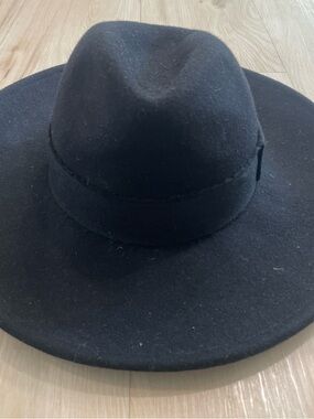 Zara Black Wide-Brim Fedora Hat